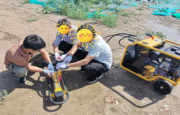 犀牛液壓取土鉆機(jī)培訓(xùn)、交付記錄